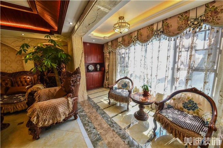 长沙洋湖公馆复式装修案例-客厅