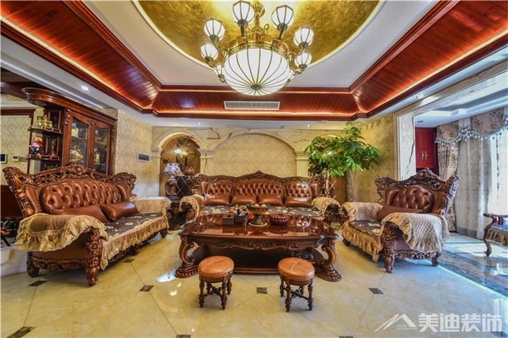 长沙洋湖公馆复式装修案例-客厅