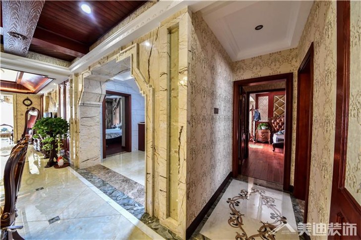 长沙洋湖公馆复式装修案例-过道