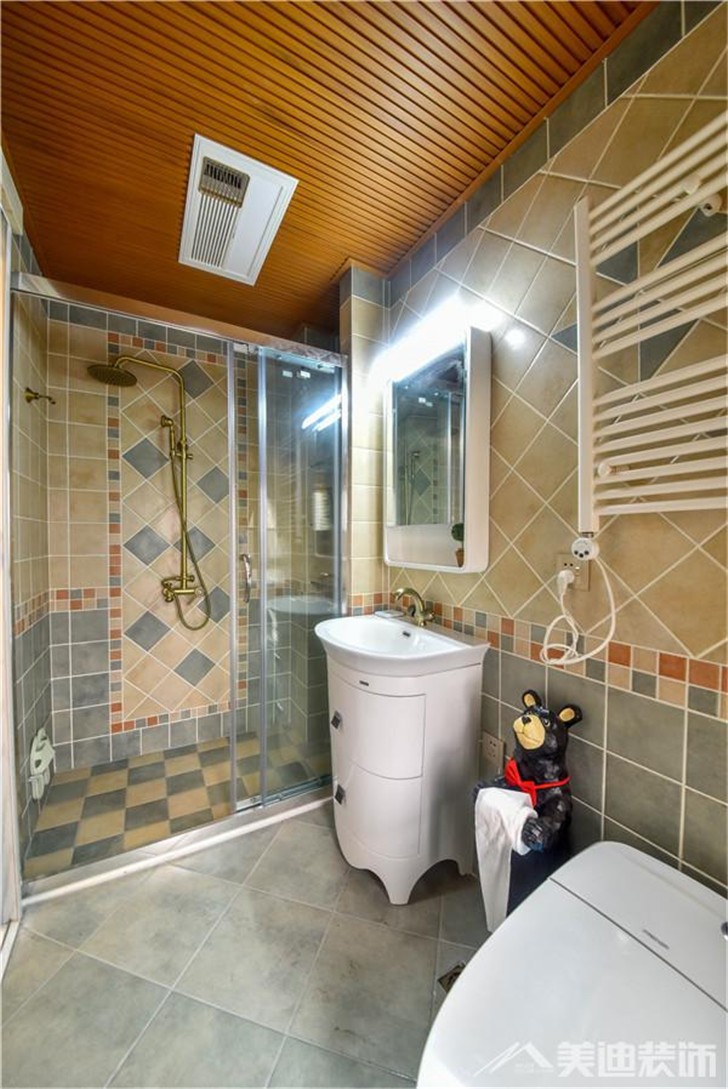 长沙双湾国际220平装修案例-卫生间