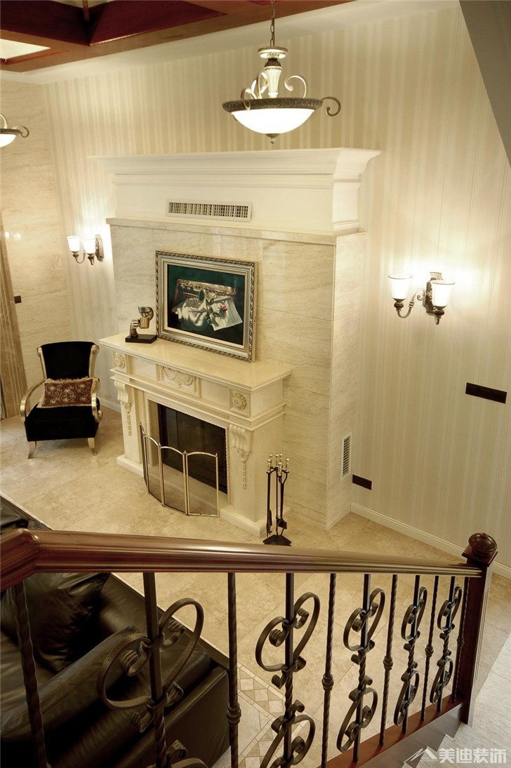 长沙水云间380㎡欧式风格装修案例图-客厅