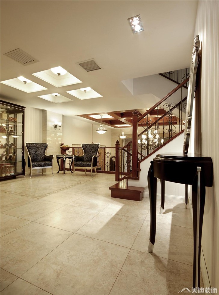 长沙水云间380㎡欧式风格装修案例图-过道