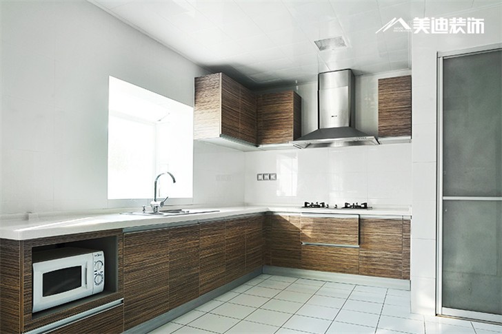 郡原美村现代简约装修案例-厨房