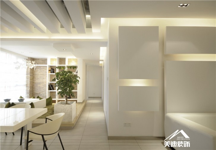 卓越未来海岸样板房-白· 吐息-过道