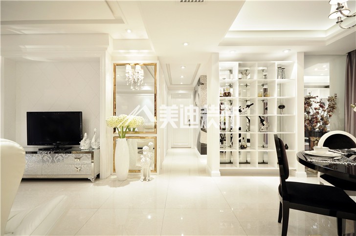 云顶梅溪湖新奢古典风装修案例图—客厅