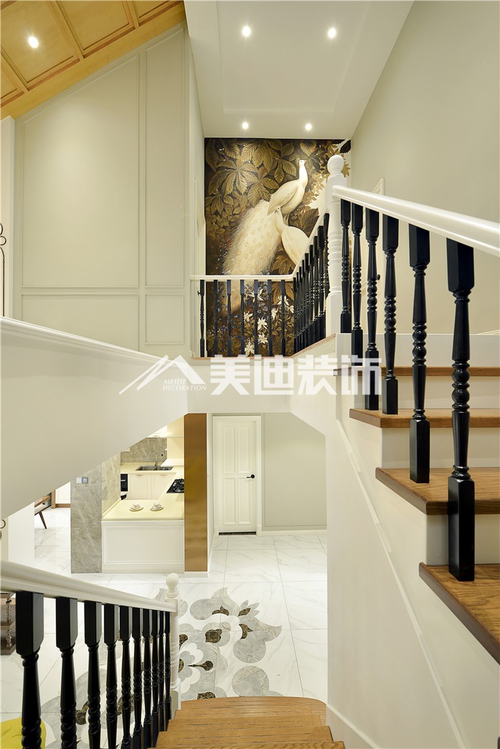 世贸铂翠湾清新北欧风装修案例图—楼梯