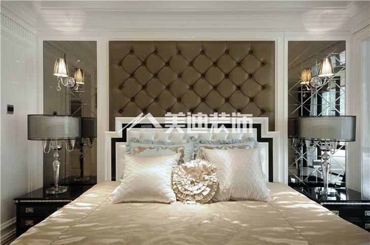 万科里梅溪郡新奢古典装修案例图—卧室