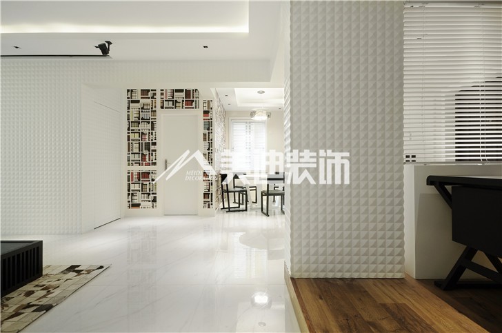 碧桂园现代简约风装修案例图—餐厅