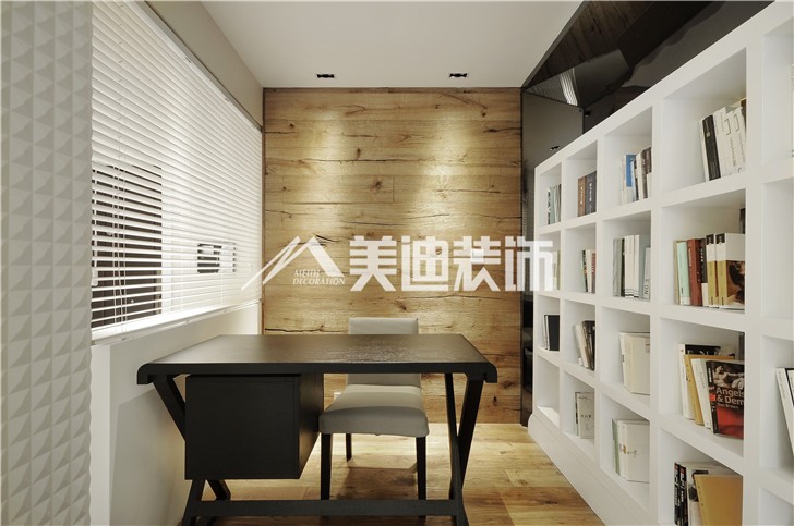 碧桂园现代简约风装修案例图—书房