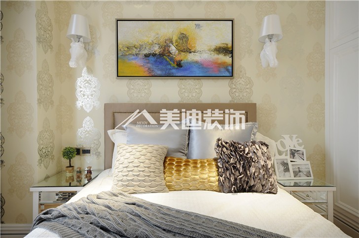 万科里梅溪郡新奢古典装修案例图—卧室