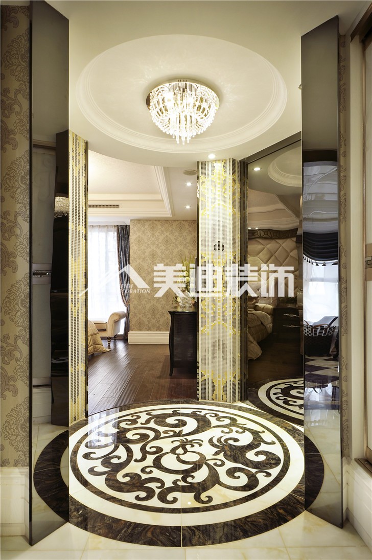 融科东南海新奢古典风装修案例图—过道