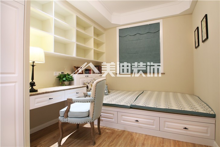 梅溪湖合能璞丽简欧风装修案例图—卧室