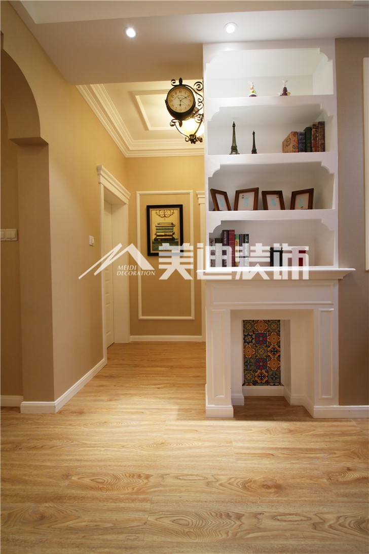 梅溪湖合能璞丽简欧风装修案例图—过道