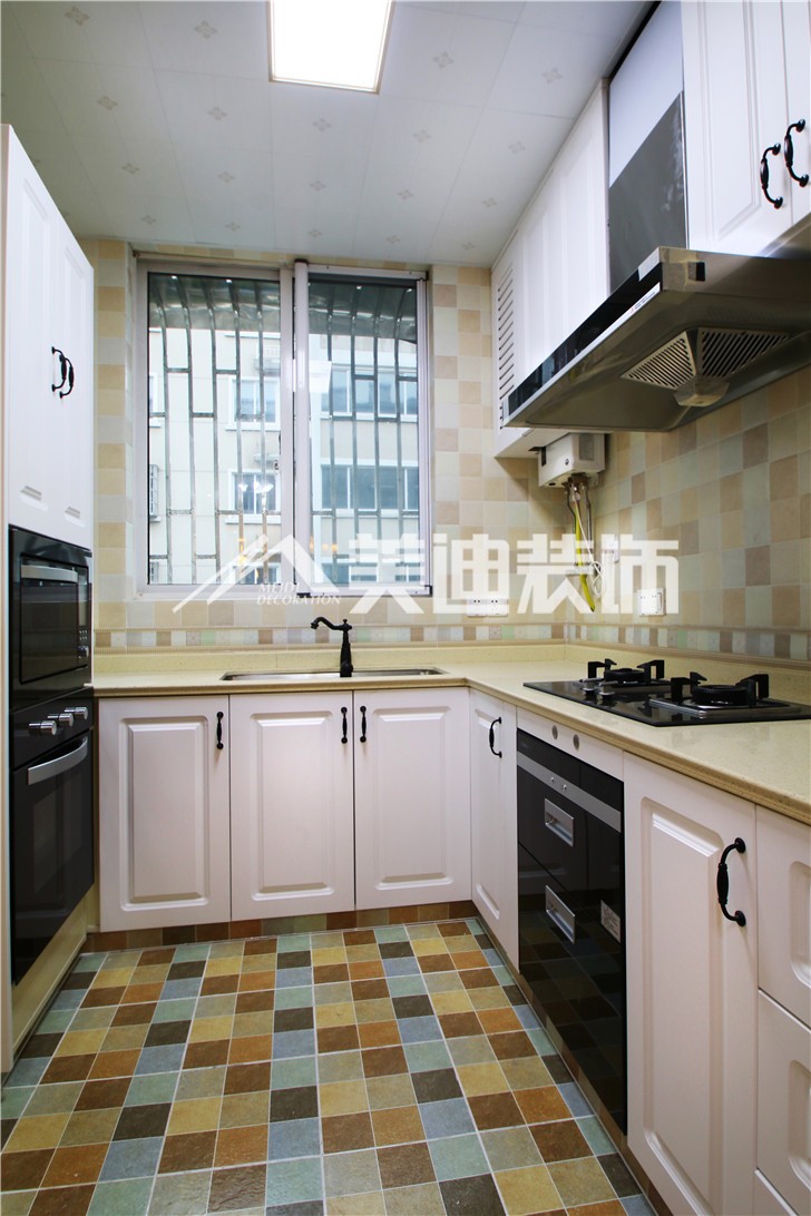 梅溪湖合能璞丽简欧风装修案例图—厨房
