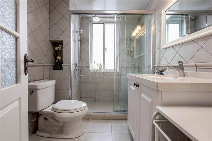 沁园春140平美式风装修案例图—卧室