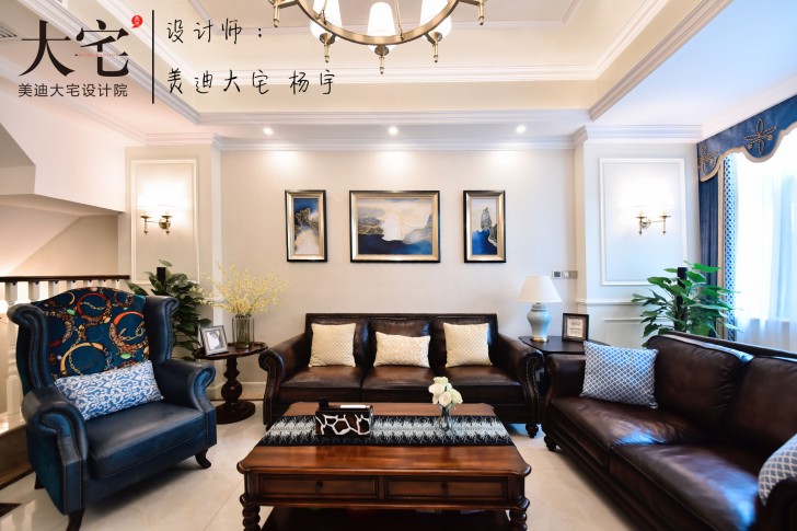 龙湖湘风原著260平小美风格装修案例实拍图-二楼客厅