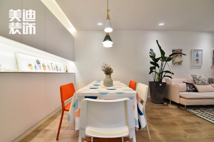 保利香槟国际88平ins风装修案例实拍图--餐厅