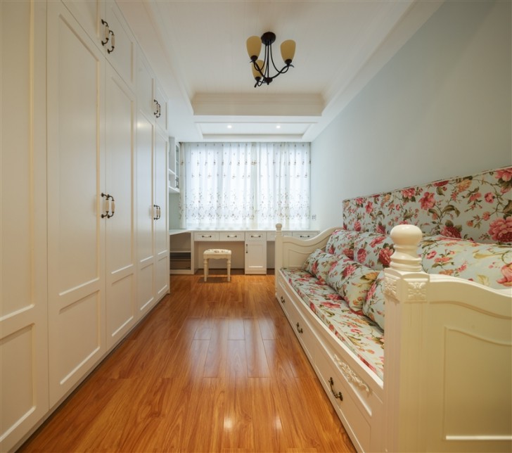 江南世家130平简欧风格-衣帽间