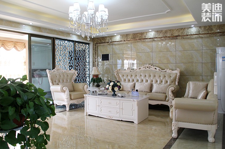 碧桂园现代欧式装修风格效果图--客厅
