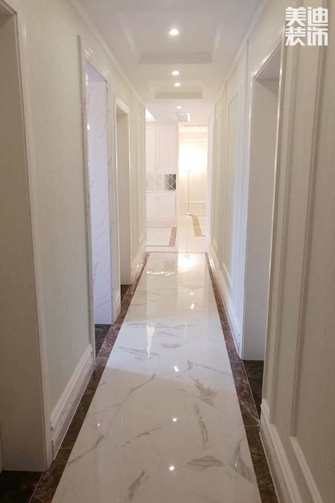 鑫远御文台177平米欧式风格实景图--过道