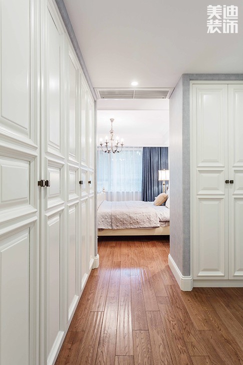 格林春天150平米轻奢法式风格实景图--卧室