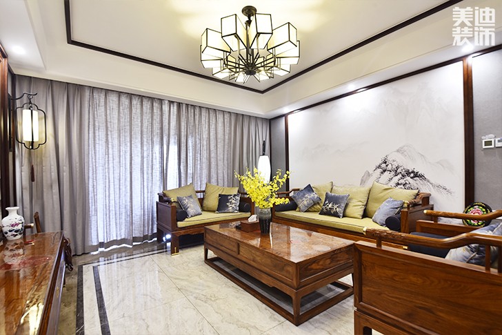 八方小区160平米新中式风实景图--客厅