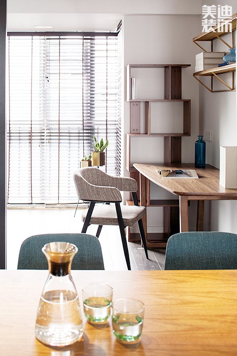 临武家园小区115平现代风装修案例图