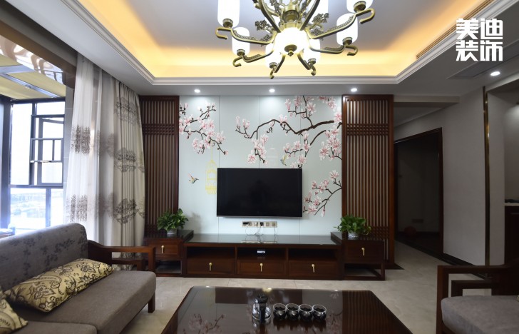 艾美潇湘130平米中式风格装修案例实拍图--客厅