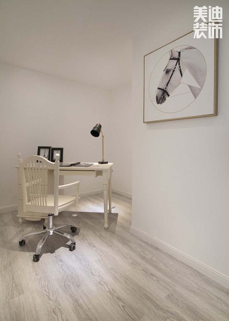 红星店样板间90平米简欧风格装修案例实拍图--书房