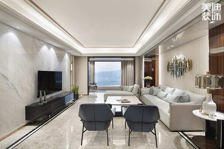 江山壹号232平米港式轻奢风装修案例实拍图--客厅