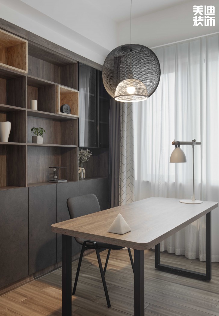 达美溪湖湾190平米现代风格实拍案例