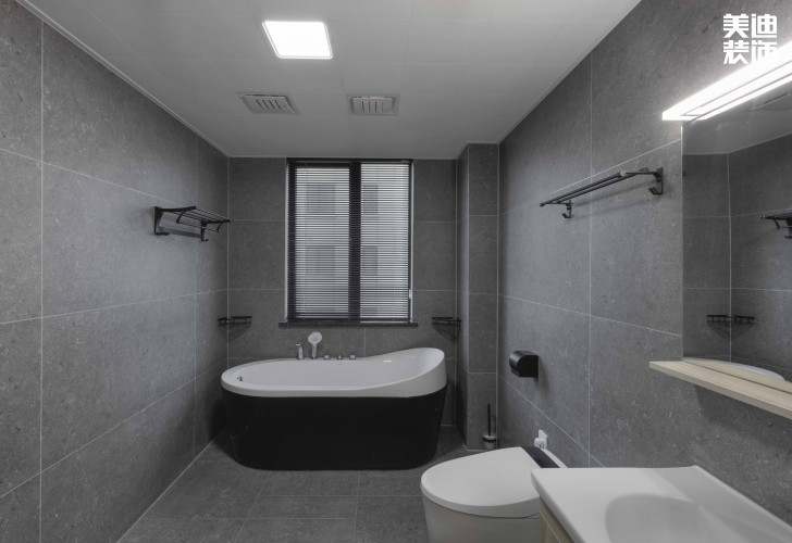 达美溪湖湾190平米现代风格实拍案例