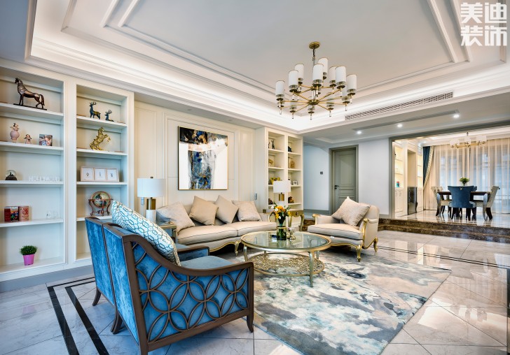 中隆国际御玺220平米美式轻奢风装修案例实拍图-客厅