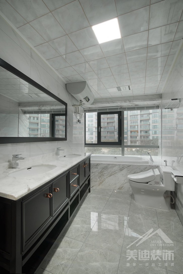 北辰定江洋285平米新中式风装修案例实拍图-卫生间